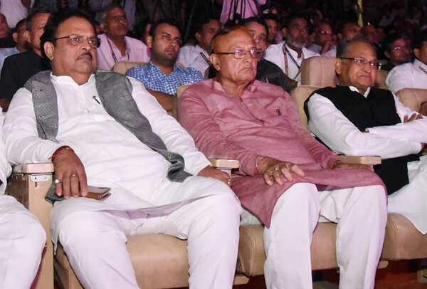 play_bharat bhagya bhidhata _CM (3)