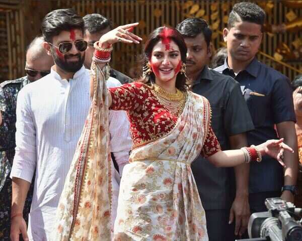 Nusrat1