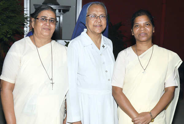 (L-R) Helen, Benedicta and Anima (BCCL/ Aditya Yadav)
