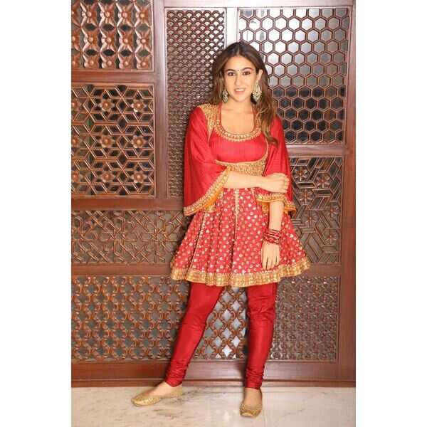 saraalikhan95_73005983_777069992714473_83517883175551629_n