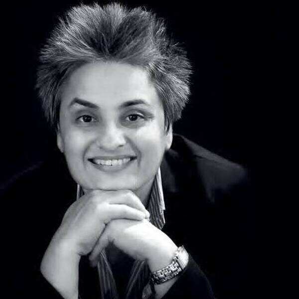 Vasu Primlani..