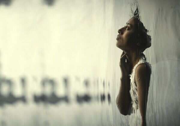 The weeping woman