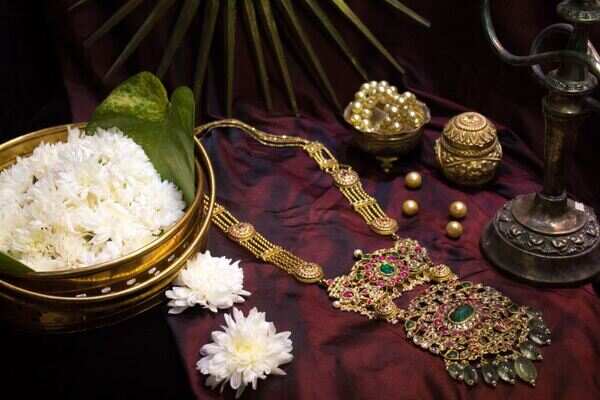 shri hari necklace 2