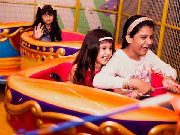 Child artist Nitara Bhambhani celebrates Children’s Day with her pals ...