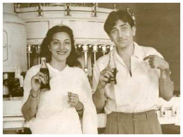 Raj Kapoor and Nargis A love sublime  Raj Kapoor and Nargis with  photographer Ram