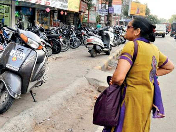 Road accidents: Three pedestrians killed every day in Gujarat ...