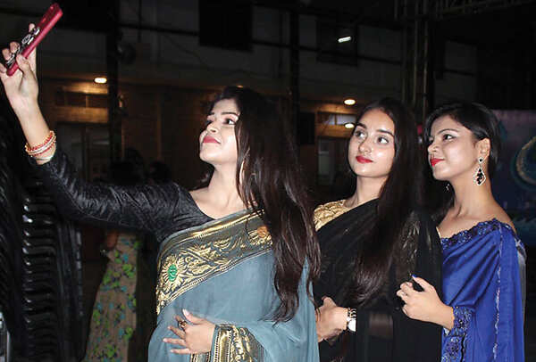 (L-R) Zoha, Nasra Khan and Aanchal Khanna (BCCL/ Arvind Kumar)