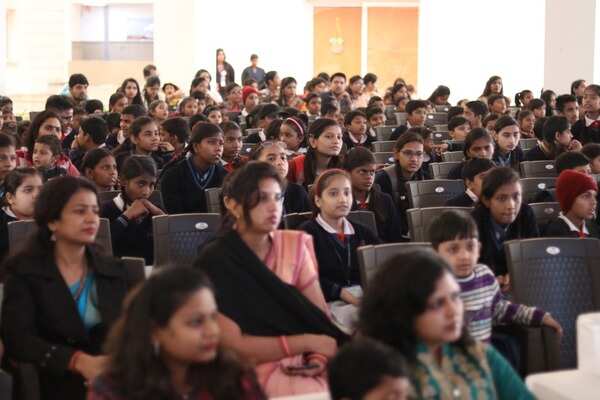 Schoolkids, parents celebrate magic of cinema in Greater Noida | Noida ...