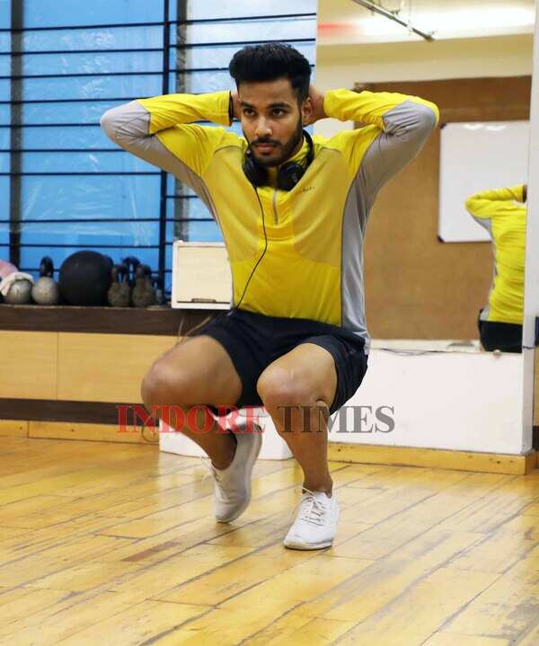 Saumil Jain does a perfect duckwalk post training_edit