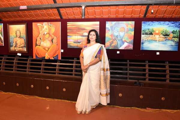 Ambili Lakshmi (1)