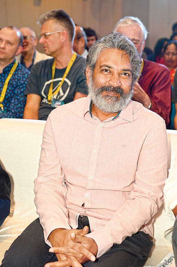 16Telugucinema9
