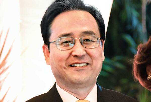 Cho Hyun, Ambassador, South Korea