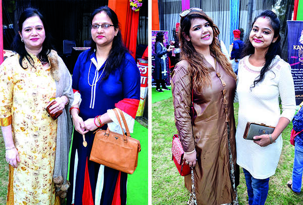 (L) Anju and Radha (R) Neeti Tekriwal and Richa Gupta (BCCL/ IB Singh)