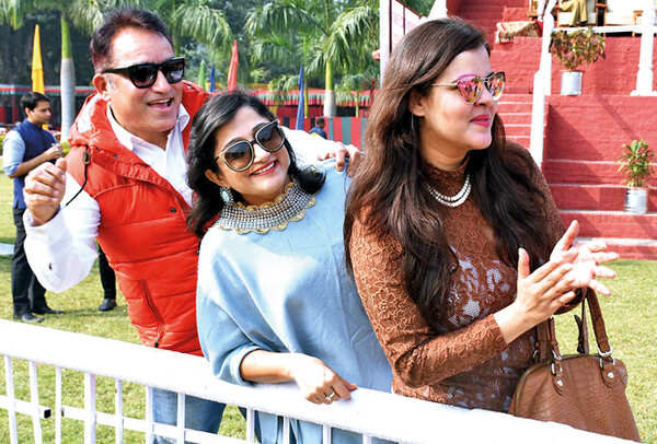 Amit, Mita and Raina Pandey (BCCL/ Farhan Ahmad Siddiqui)