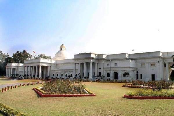 IIT Roorkee students divided on CAA | Dehradun News - Times of India