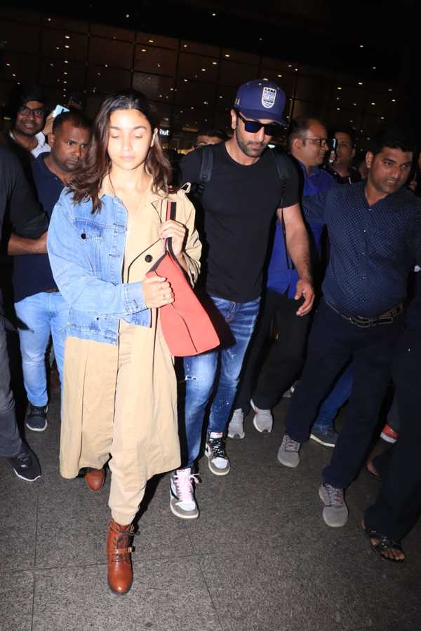 Photos: After Vacationing Together, Ranbir Kapoor, Alia Bhatt And Ayan ...