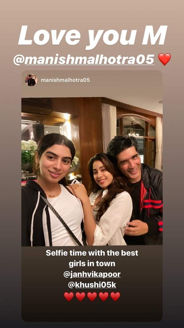 PHOTOS: Janhvi Kapoor, Khushi Kapoor and designer Manish Malhotra ...