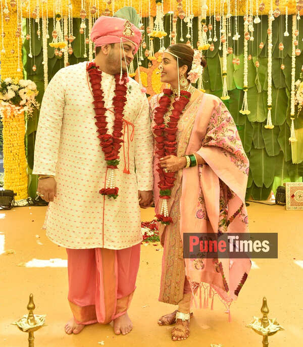 Shardul_Bayas_and_Neha_Pendse (1) (1)
