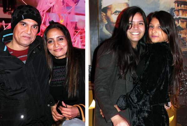 (L) Prem and Pramila (R) Samridhi and Esha (BCCL/ Arvind Kumar)