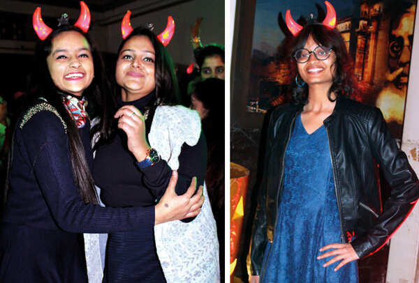 (L) Ishita and Suprita (R) Jaya (BCCL/ Arvind Kumar)