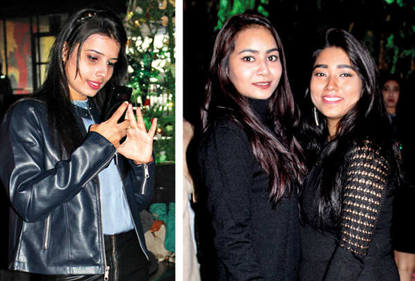 (L) Anjali (R) Farisha and Sark (BCCL/ Arvind Kumar)
