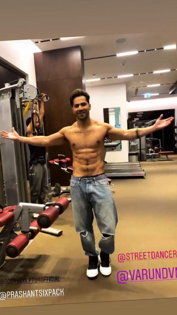 Varun Dhawan Flaunts His Washboard Abs In The Latest Pictures Hindi Movie News Times Of India