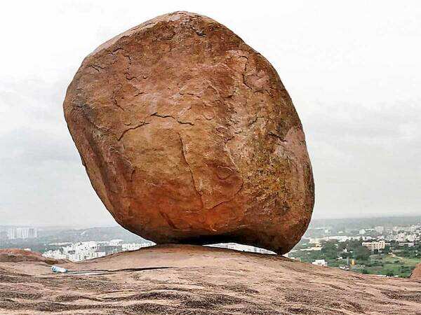 HT22LOVEHYD-ROCK-thumb