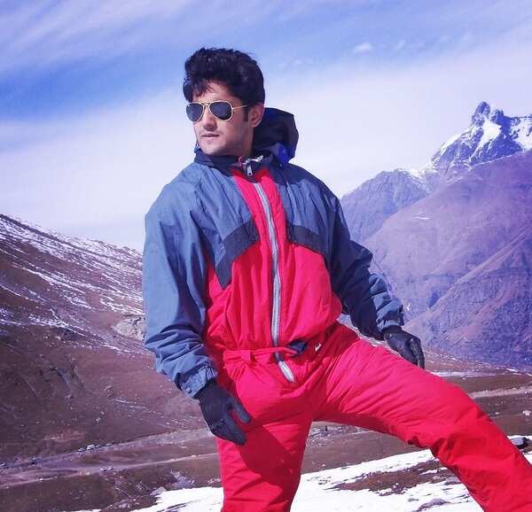 Mandar Jadhavonline1