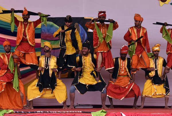 Maharani College fest Veethika