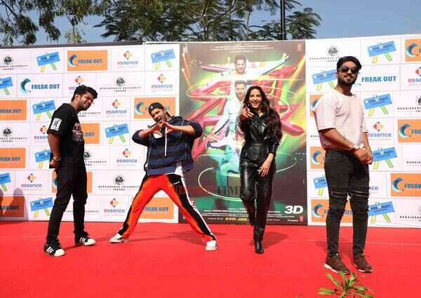 L-R Sushant Pujari, Varun Dhawan, Nora Fatehi and Salman Yusuff Khan dance to Muqabla at a private university_edit (4)