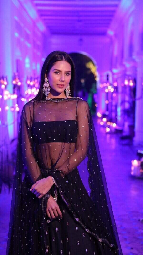 sonambajwa_82935620_181674639712289_4903268262967367239_n