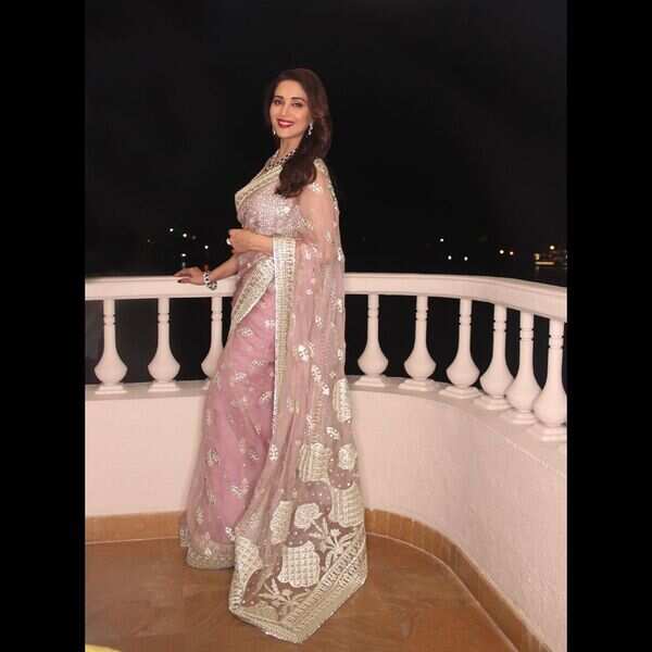 madhuridixitnene_83502016_1404148923097512_877133762334505672_n