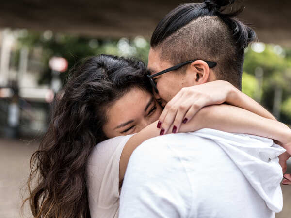 Happy Hug Day 2025: Wishes, Messages, Quotes, Images, Facebook ...