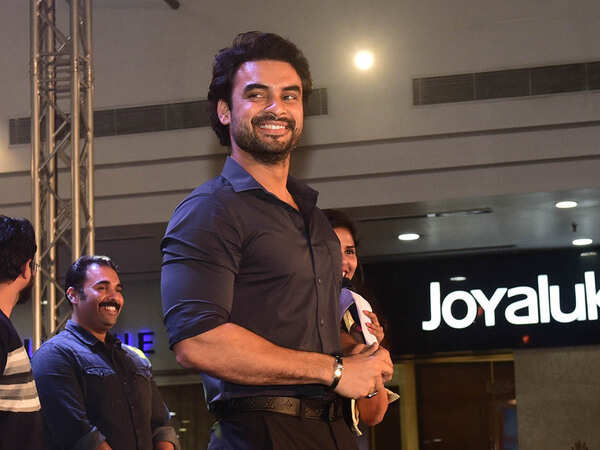Tovino (4)