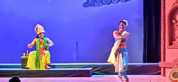 Kalinga Natya mahtsav.