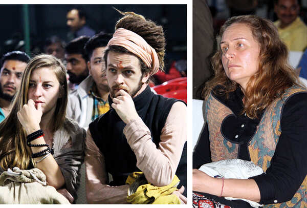 (L) Lisa Rishi and Austhia (R) Krishina (BCCL/ Arvind Kumar)
