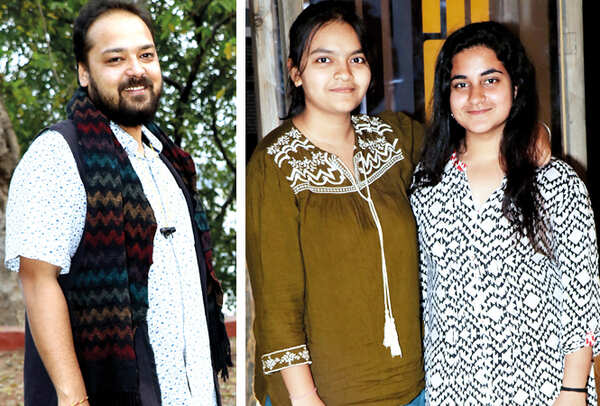 (L) Simon Pratap (R) Aadya Ranjan and Shrejal Chakraborty (BCCL/ Unmesh Pandey)