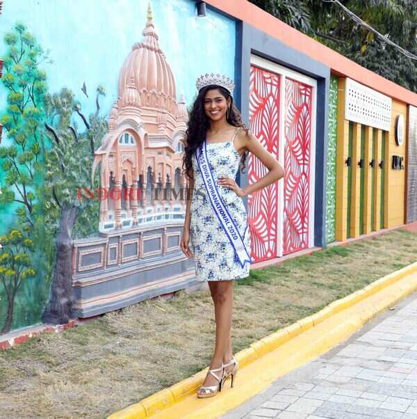 LIVA Miss Diva Supranational Aavriti Choudhary_edit(2)