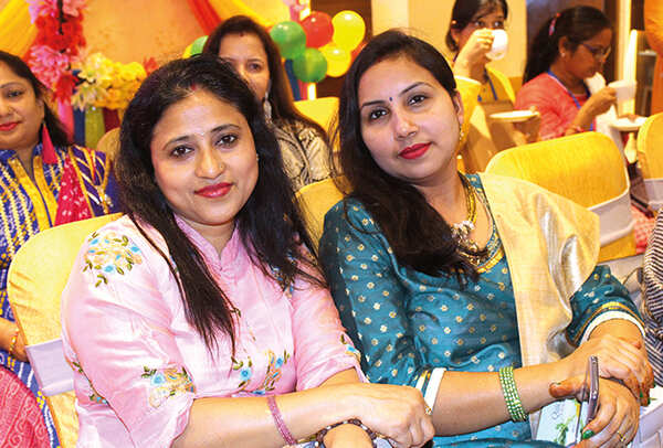 Babita (L) and Priyanka Keshari (BCCL/ Arvind Kumar)