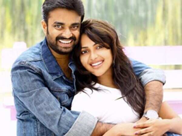 Divorcing AL Vijay