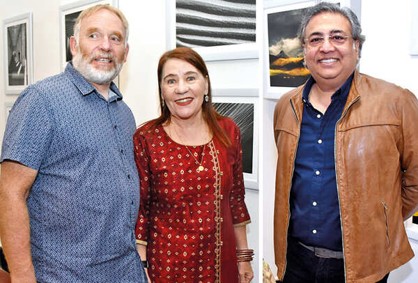 (L) Doretti and Hennie (R) Vicky (BCCL/ Vishnu Jaiswal)