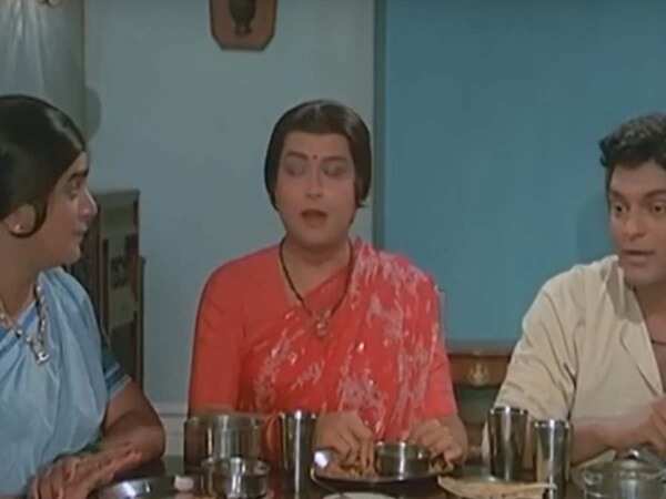 Watch Ashi Hi Banwa Banwi Online Free 'Ashi Hi Banwa Banwi' to 'Zapatlela': Evergreen Marathi comedies to