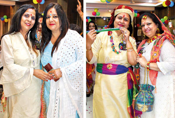 (L) Payal and Sangeeta (R) Poonam and Sunita (BCCL/ Arvind Kumar)