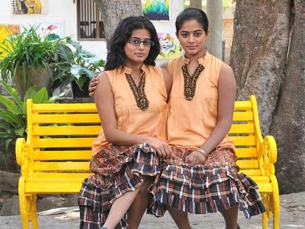 Chaarulatha