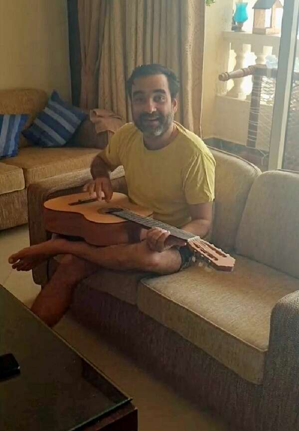 Pankaj Tripathi home  (2)