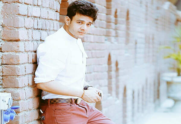 Aniruddh Dave-6 - Copy