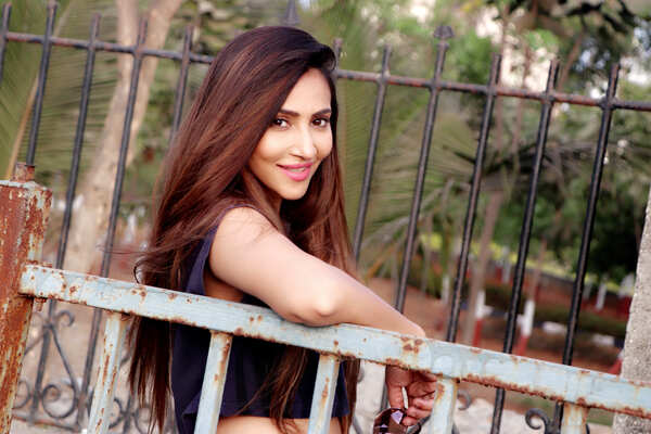 Rishina Kandhari (14).