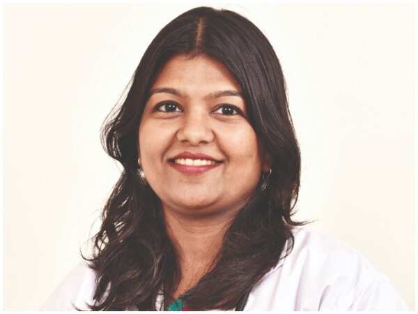 DR KIRTI SABNIS