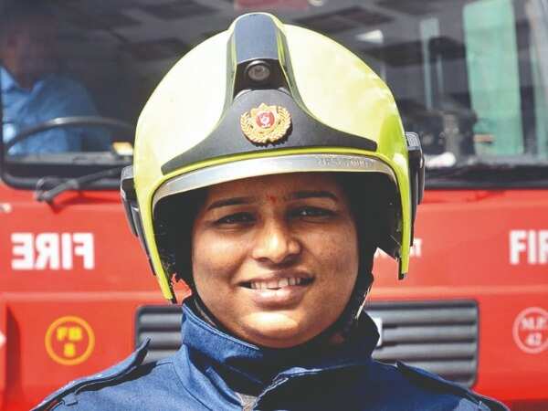 SUNITA AVNISH KHOT
