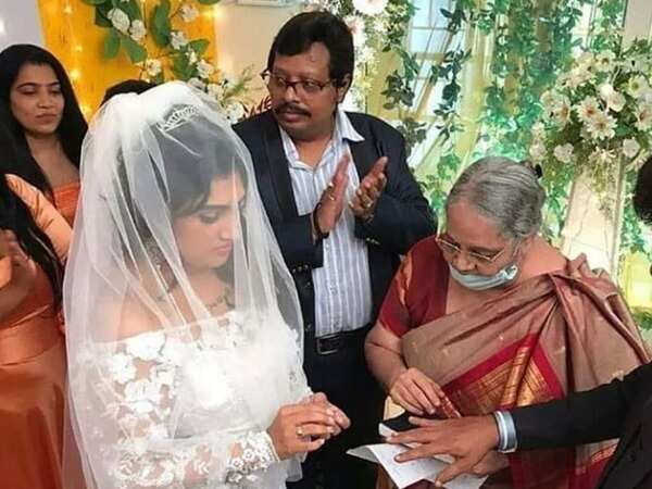Bigg Boss Tamil 3 fame Vanitha Vijaykumar gets married to Peter Paul amid lockdown